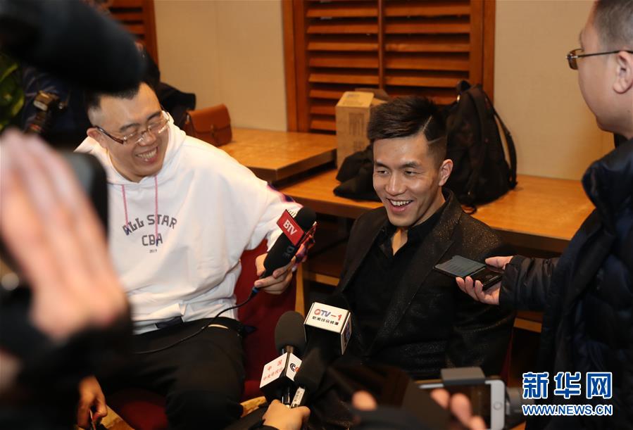 代的表现艺