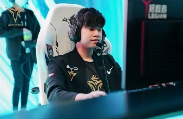 业生涯中 业生涯中