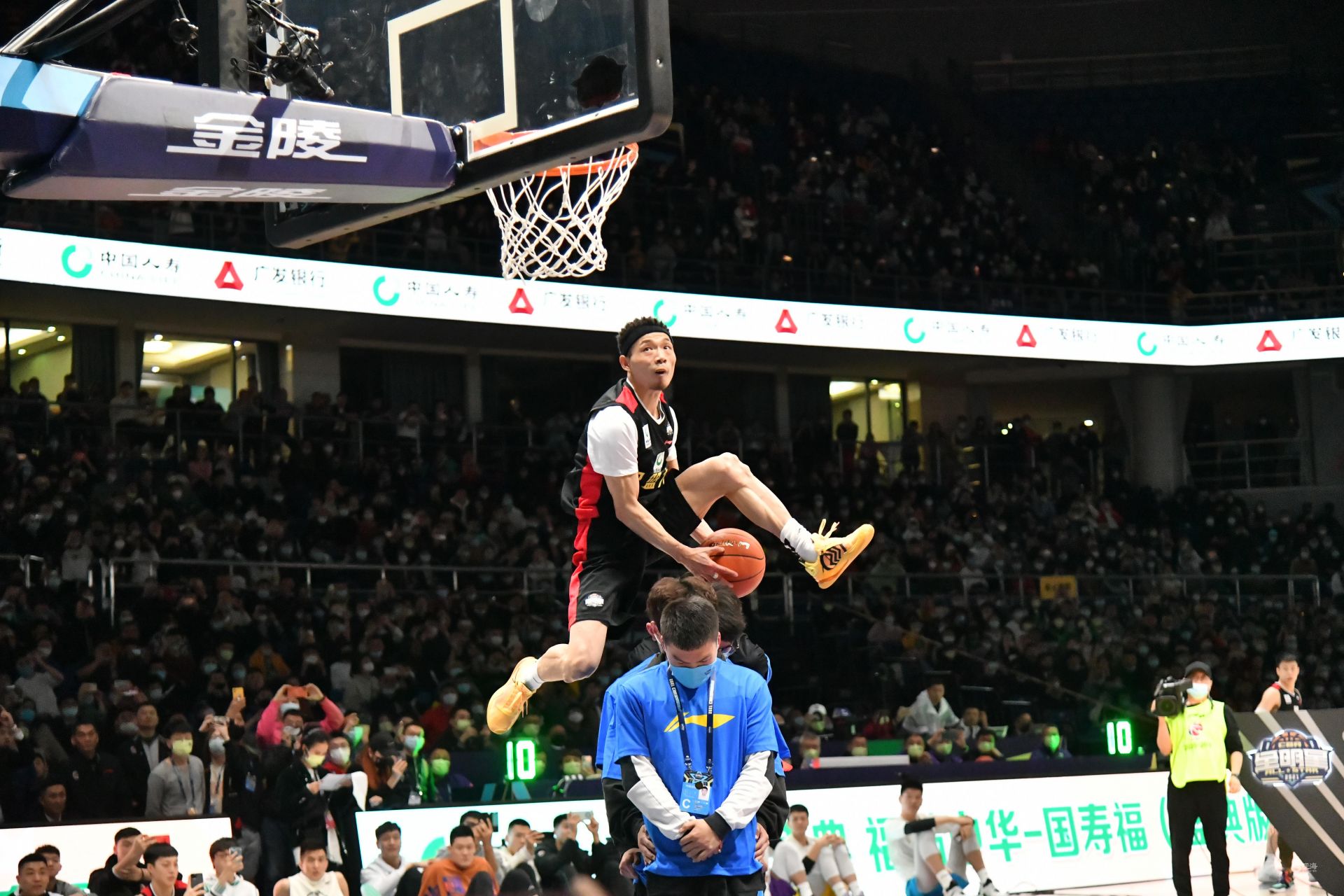 季后赛争夺 季后赛争夺